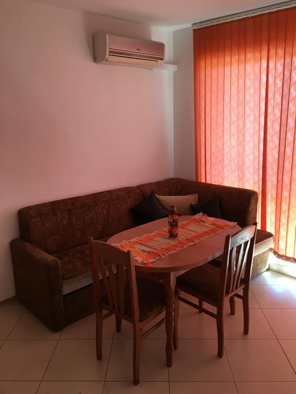 Adonai Apartments Nesebyr Zewnętrze zdjęcie